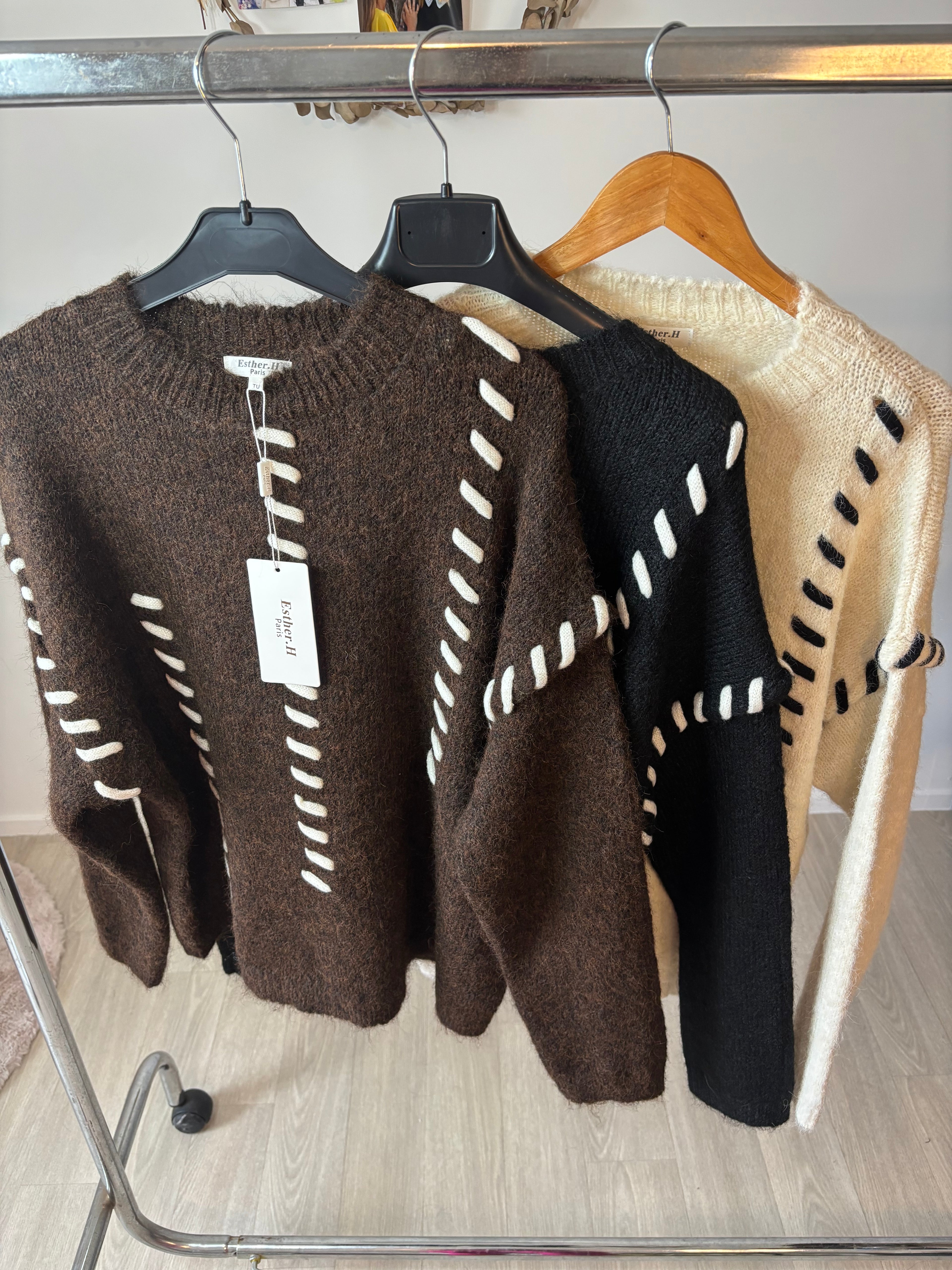 Pull motif